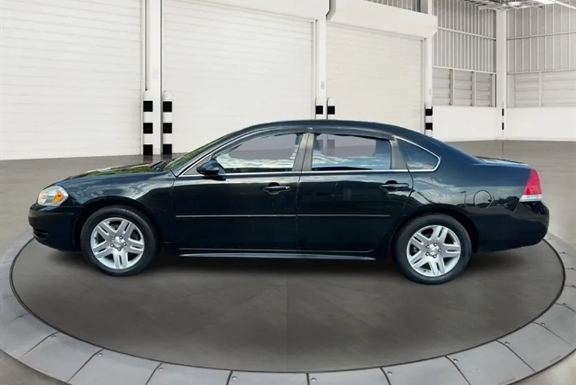 2012 Chevrolet Impala photo 1