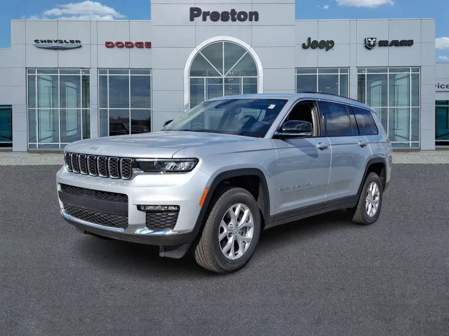 2024 Jeep Grand Cherokee Limited photo 1