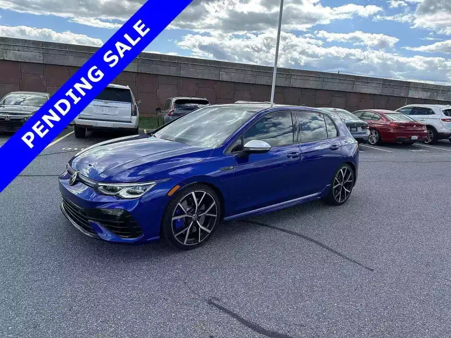 2022 Volkswagen Golf R photo 1