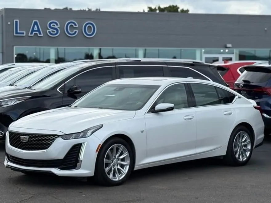 2020 Cadillac CT5 Luxury photo 1