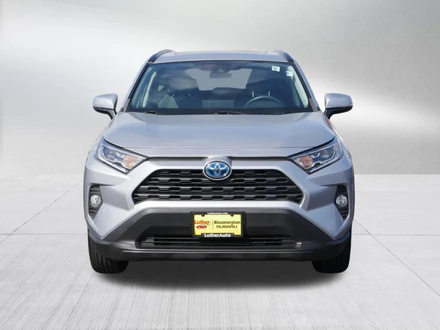 2021 Toyota RAV4 Hybrid XLE photo 1