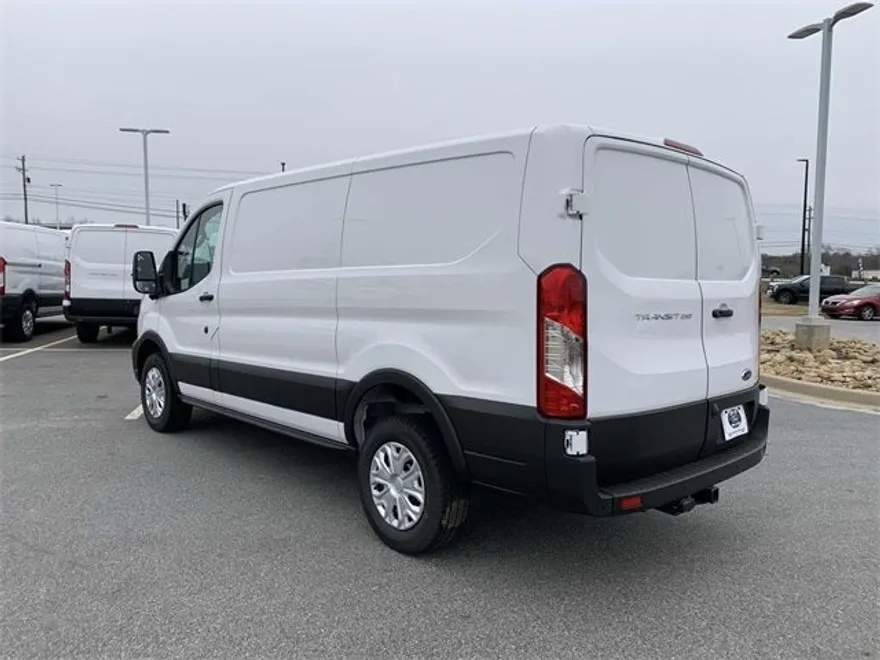 2024 Ford Transit photo 3