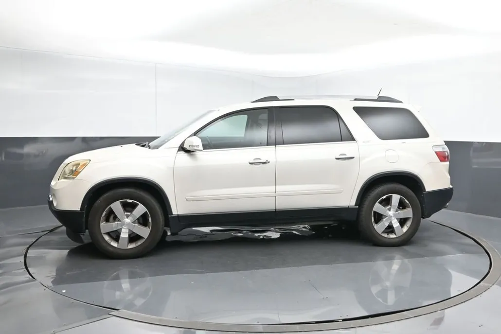 2012 Gmc Acadia SLT photo 1