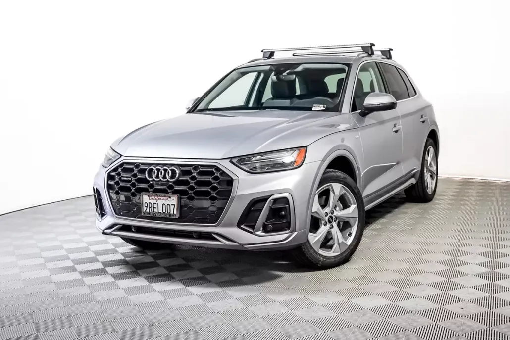 2025 Audi Q5 S line Premium Plus photo 1