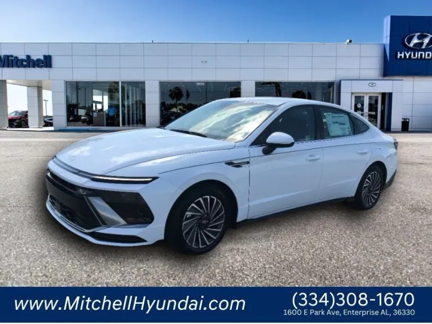 2025 Hyundai Sonata Hybrid SEL photo 1