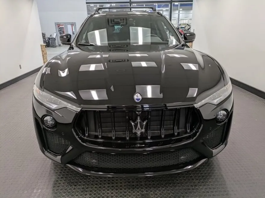 2022 Maserati Levante Modena photo 1