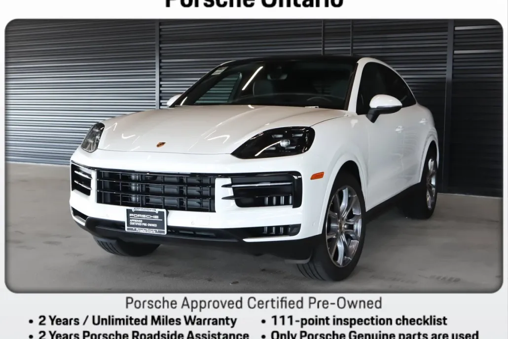 2025 Porsche Cayenne Coupe photo 1