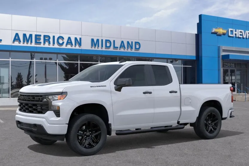 2026 Chevrolet Silverado 1500 Custom photo 1