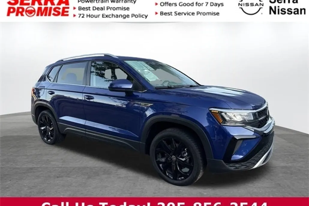 2024 Volkswagen Taos SE photo 1
