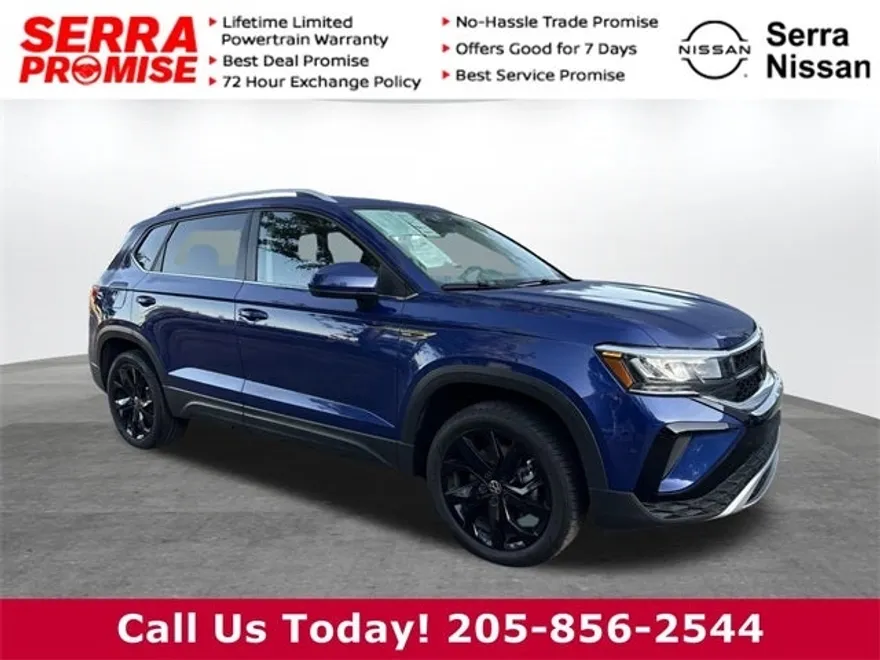 2024 Volkswagen Taos SE photo 1