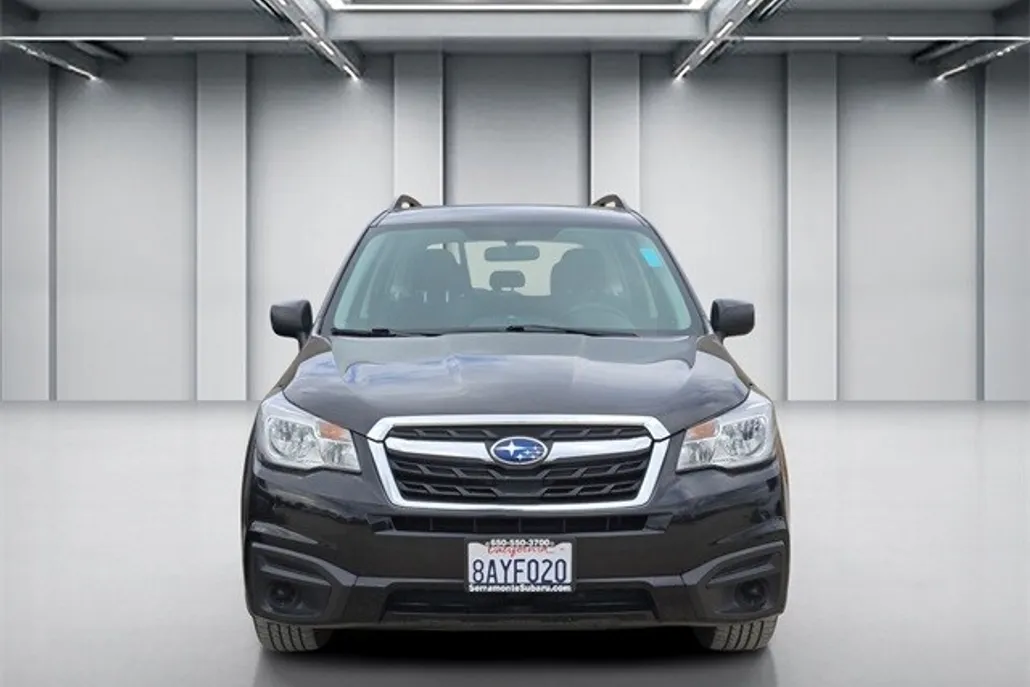 2018 Subaru Forester 2.5i photo 1