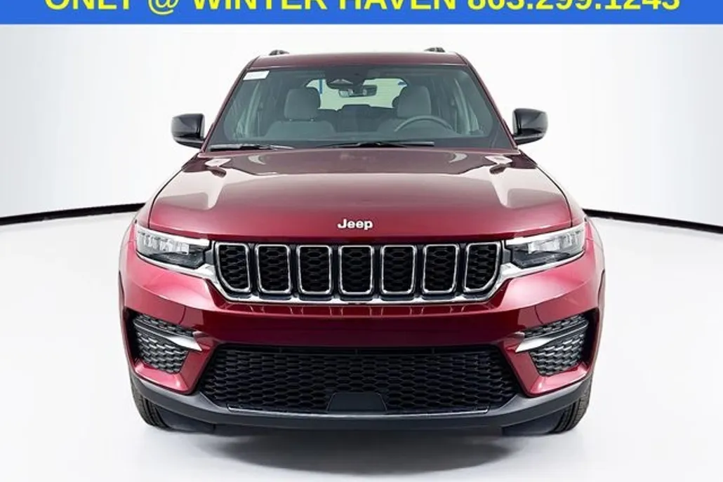 2025 Jeep Grand Cherokee Laredo X photo 1
