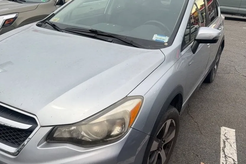 2015 Subaru Crosstrek Touring photo 1