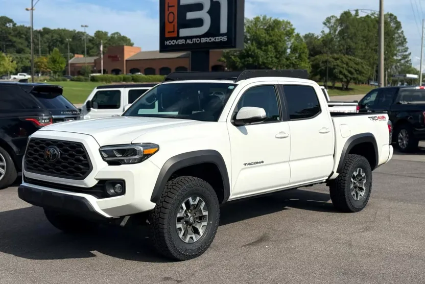 2023 Toyota Tacoma 4x4 Double Cab V6 TRD photo 1