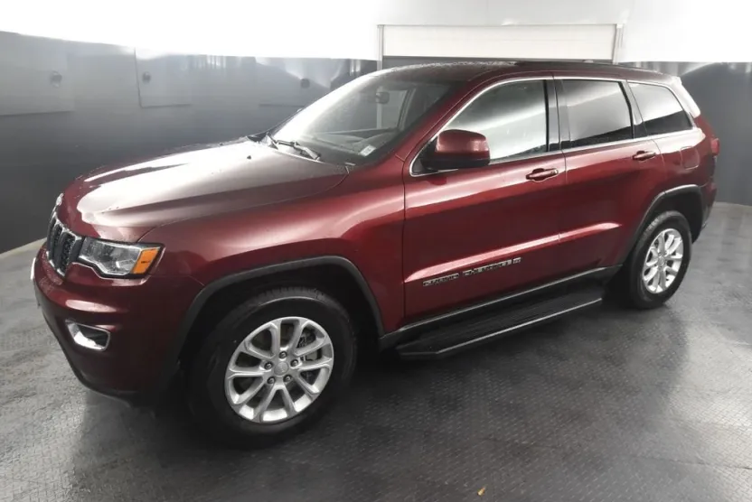 2022 Jeep Cherokee Laredo X photo 1