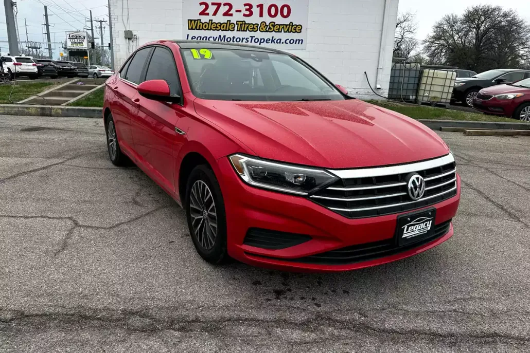 2019 Volkswagen Jetta SEL photo 1