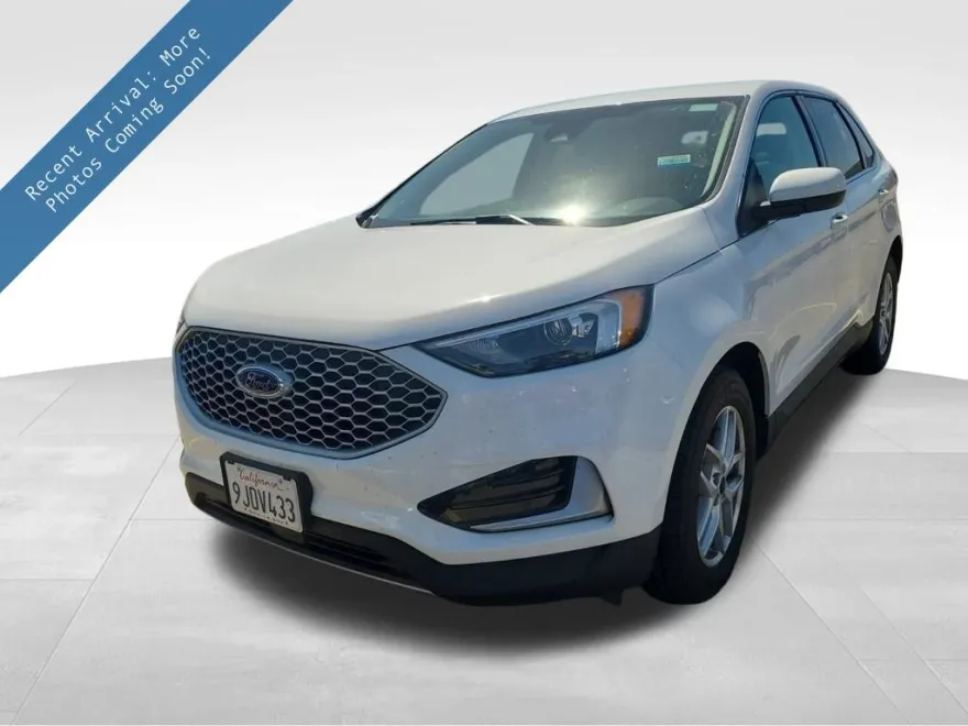2024 Ford Edge SEL photo 1