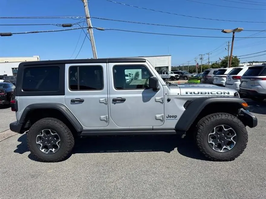 2023 Jeep Wrangler 4xe Rubicon photo 1