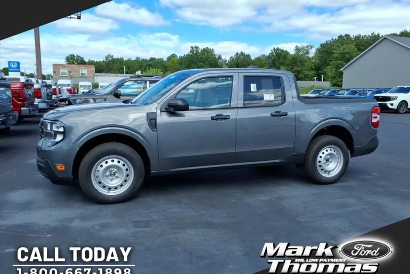 2025 Ford Maverick XL photo 1