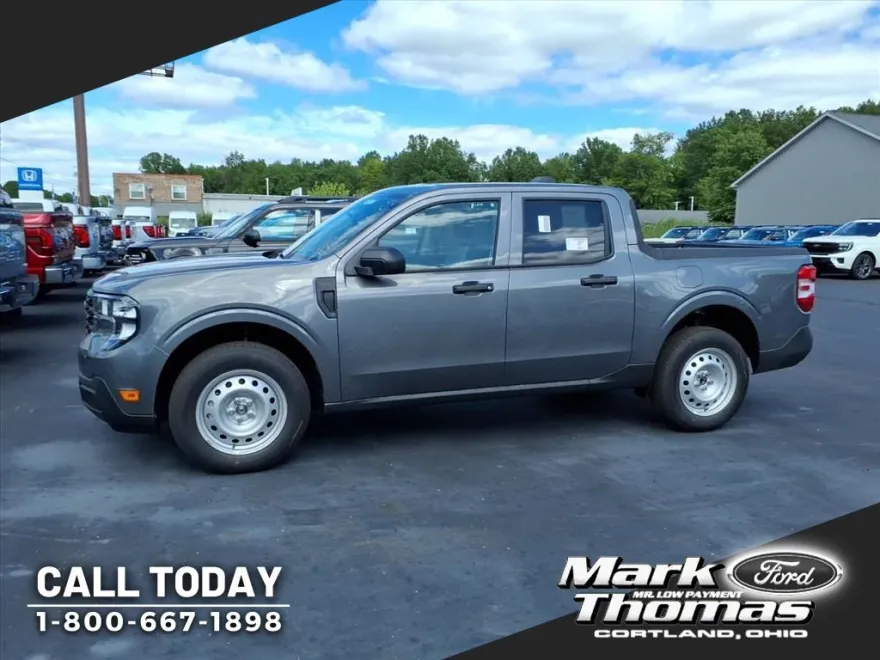 2025 Ford Maverick XL photo 1