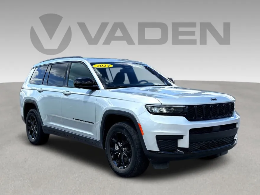 2024 Jeep Grand Cherokee Altitude photo 1