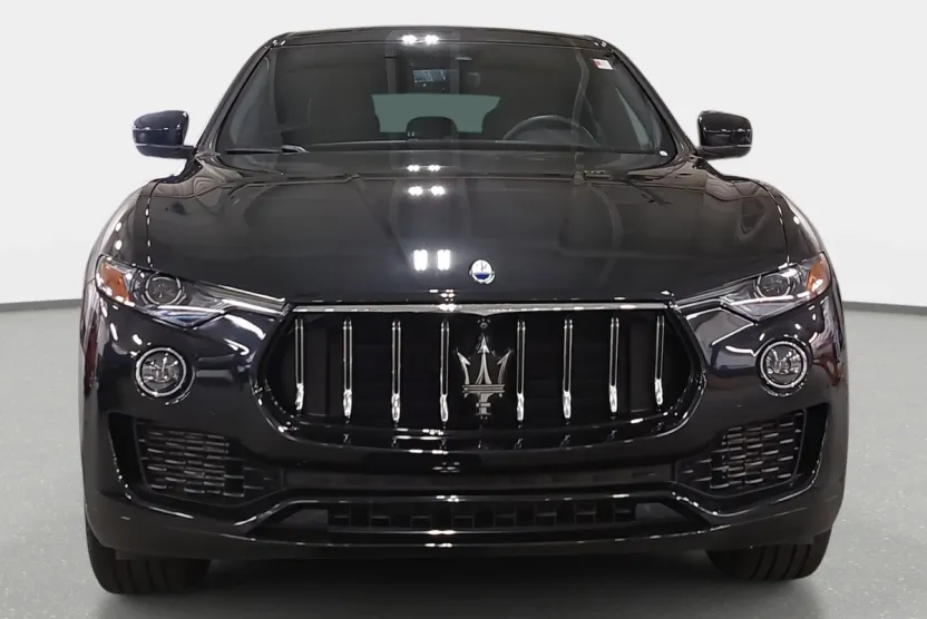 2023 Maserati Levante Base GT photo 1