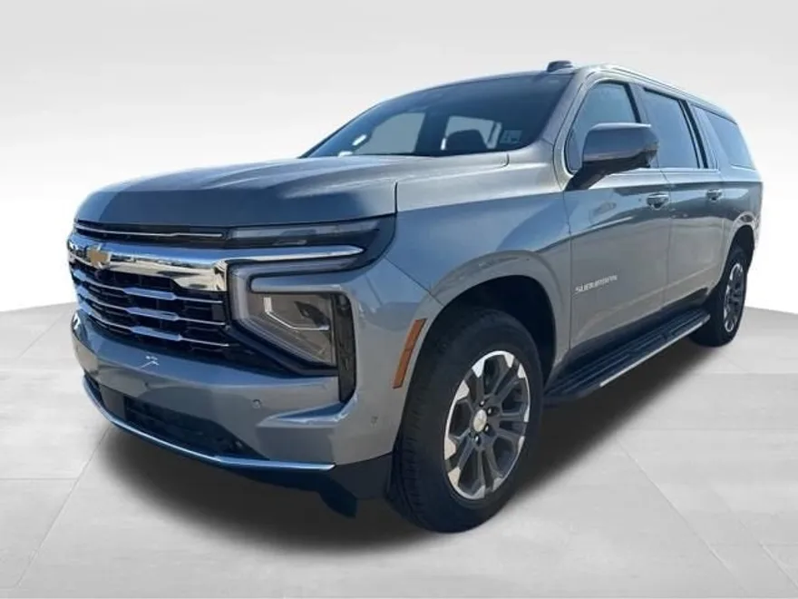 2026 Chevrolet Suburban LT photo 1