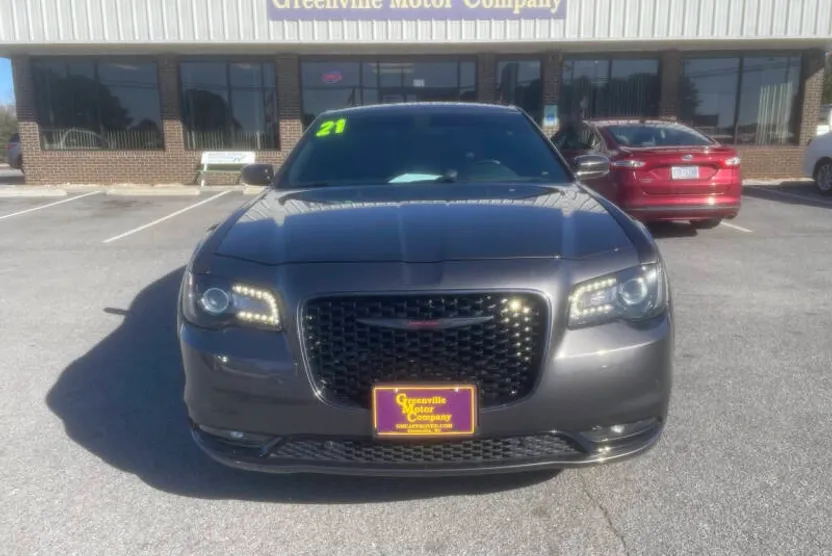 2021 Chrysler 300 S photo 1