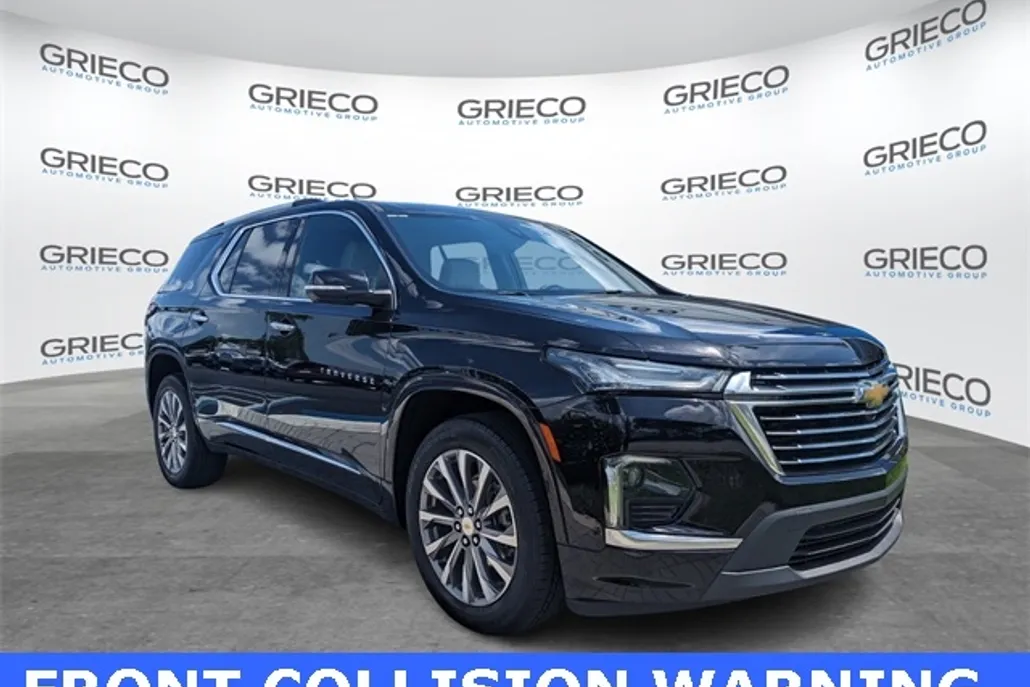 2023 Chevrolet Traverse Premier photo 1
