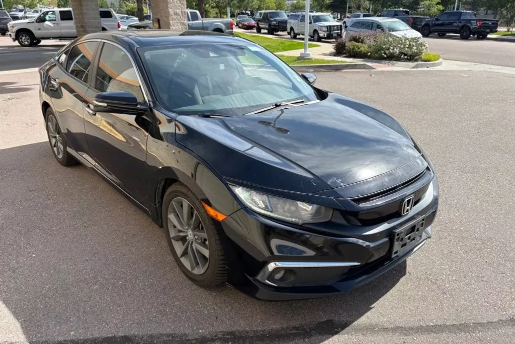 2021 Honda Civic EX photo 1