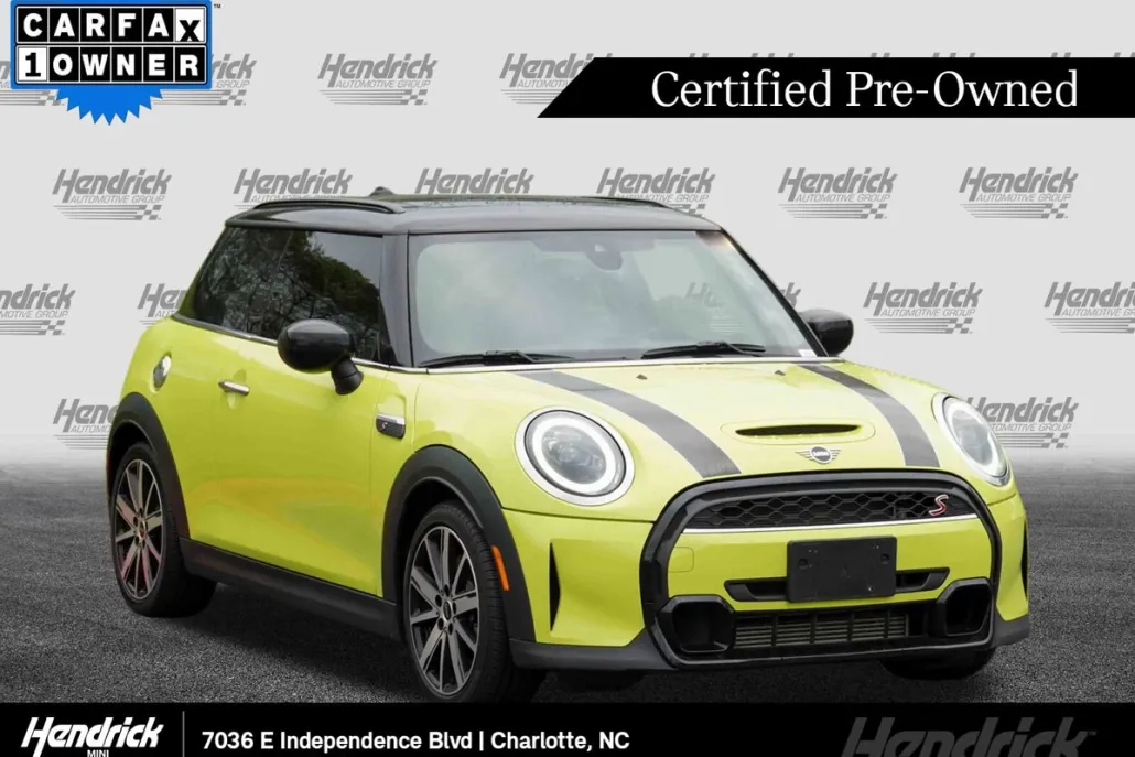 2023 Mini Cooper 2 Door Hardtop S photo 1