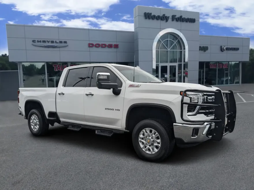 2024 Chevrolet Silverado 2500HD LTZ photo 1