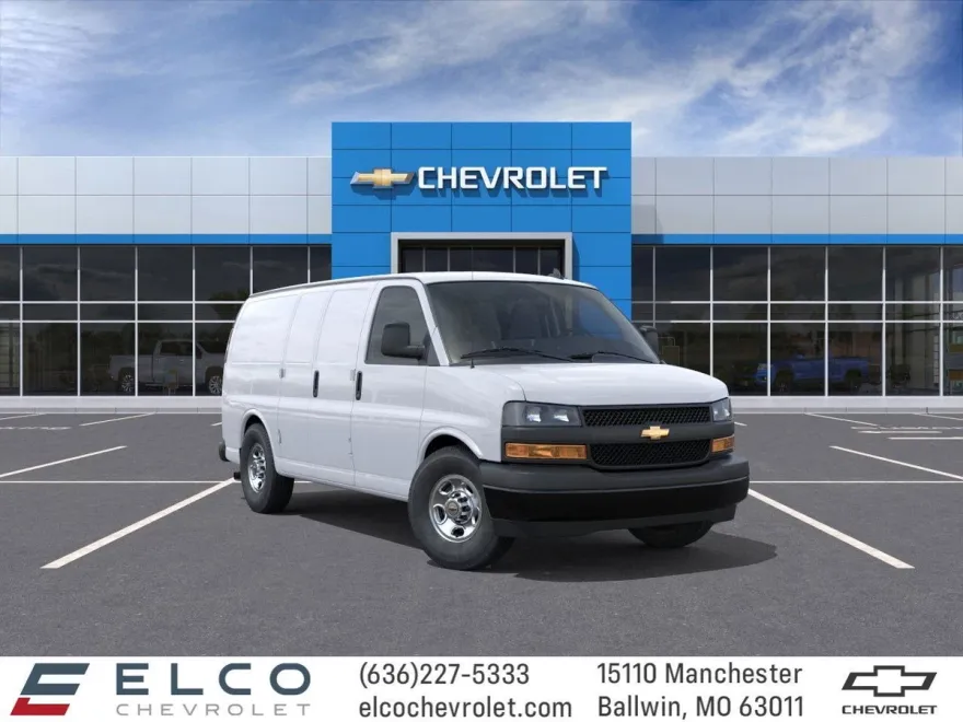 2025 Chevrolet Express Cargo 3500 photo 1