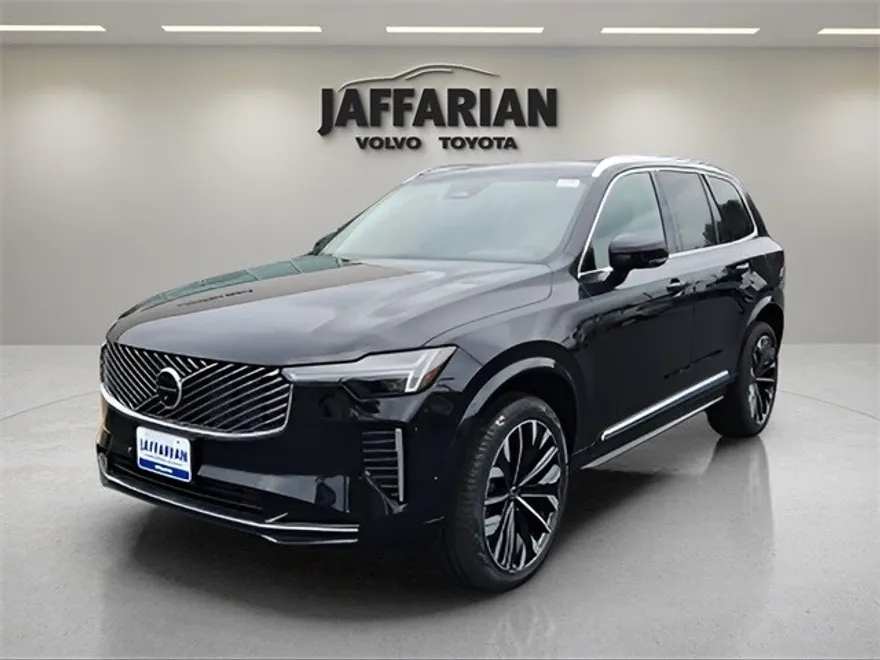 2026 Volvo XC90 photo 1