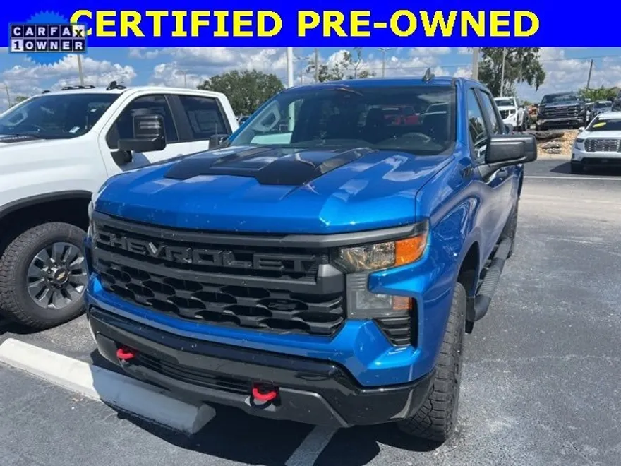 2023 Chevrolet Silverado 1500 Custom Trail Boss photo 1