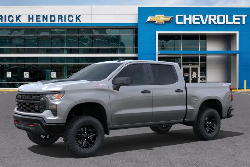 2025 Chevrolet Silverado 1500 Custom Trail Boss photo 1