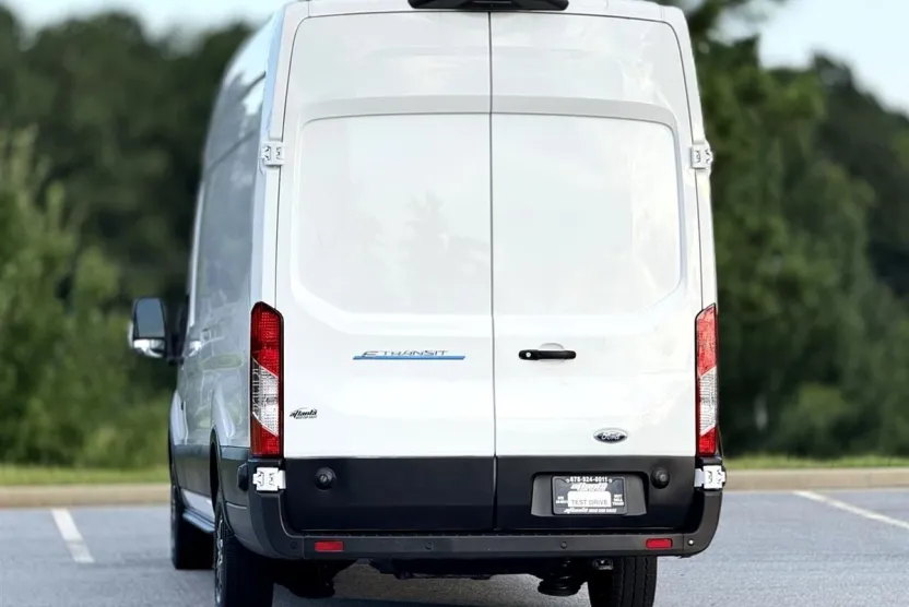 2023 Ford Transit photo 1