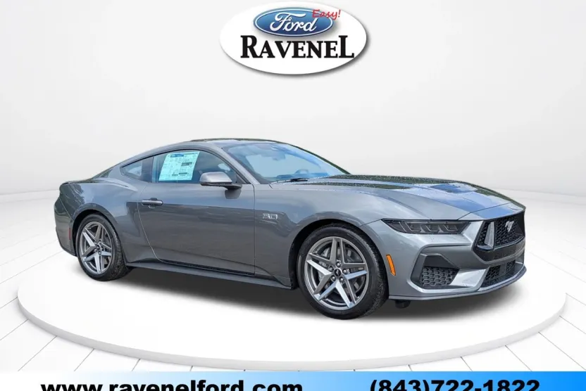 2025 Ford Mustang GT Premium photo 1