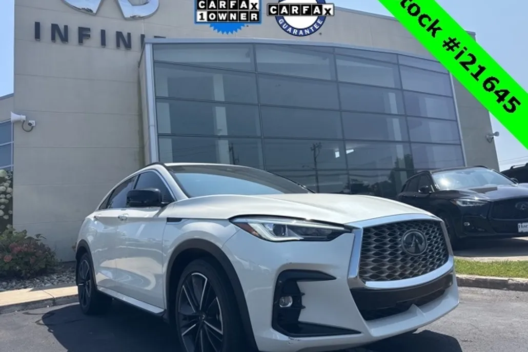 2022 Infiniti QX55 Luxe photo 1