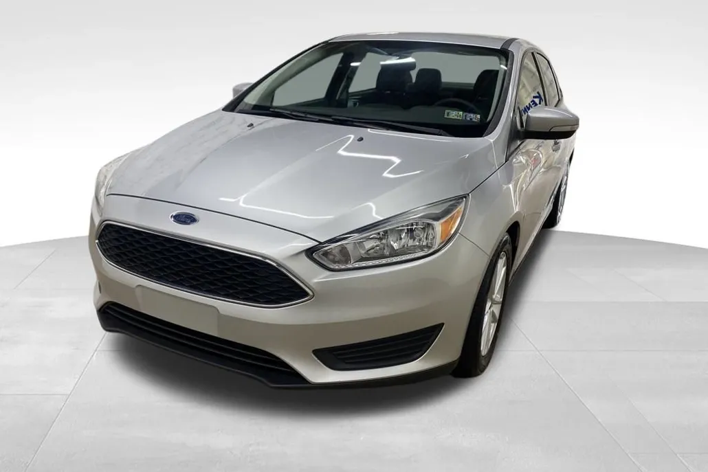 2016 Ford Focus SE photo 1