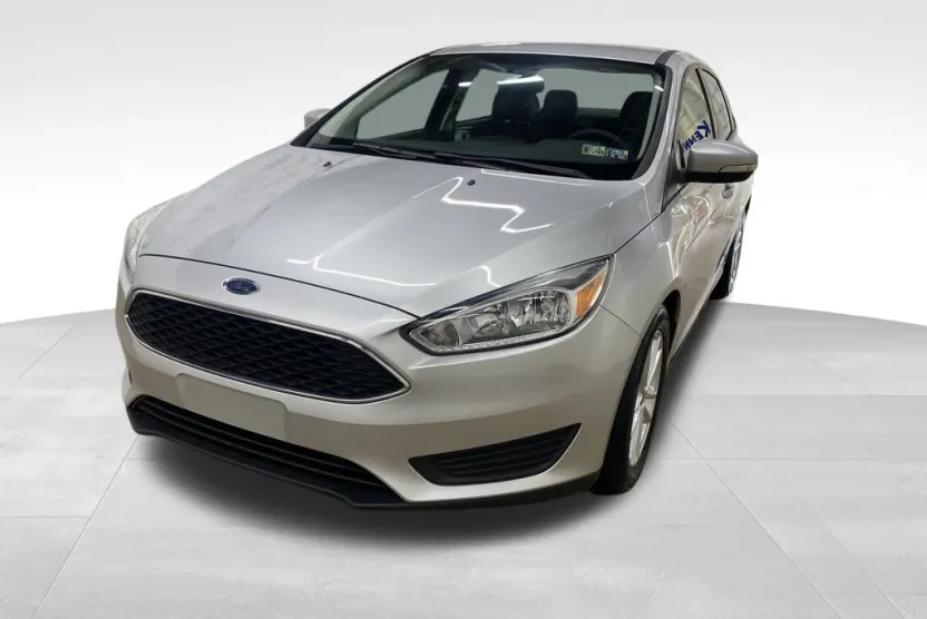 2016 Ford Focus SE photo 1