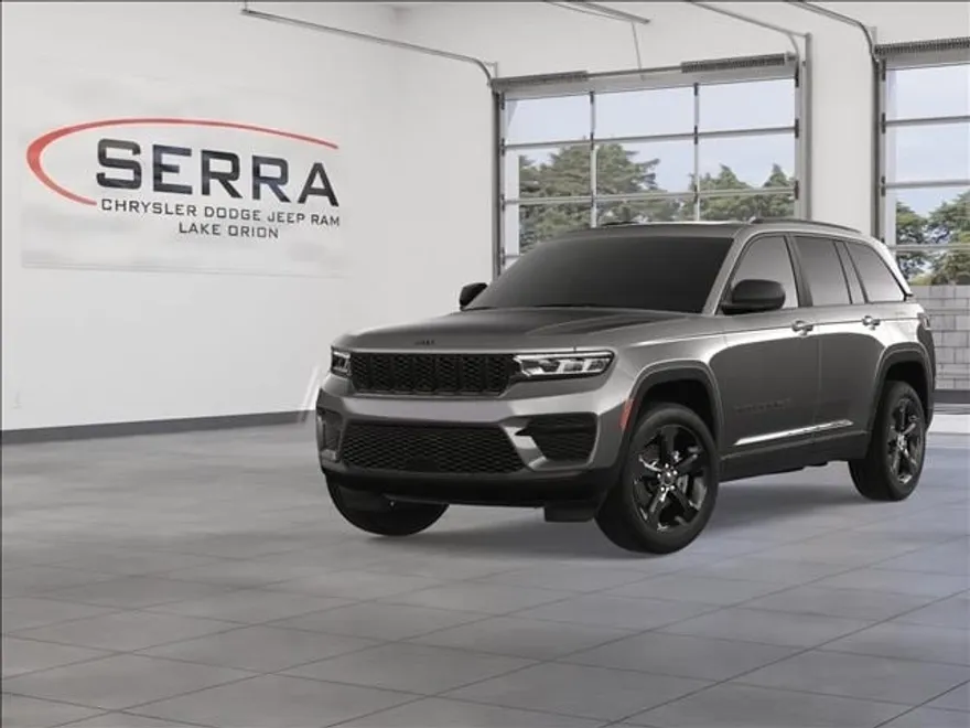 2025 Jeep Grand Cherokee Altitude photo 1