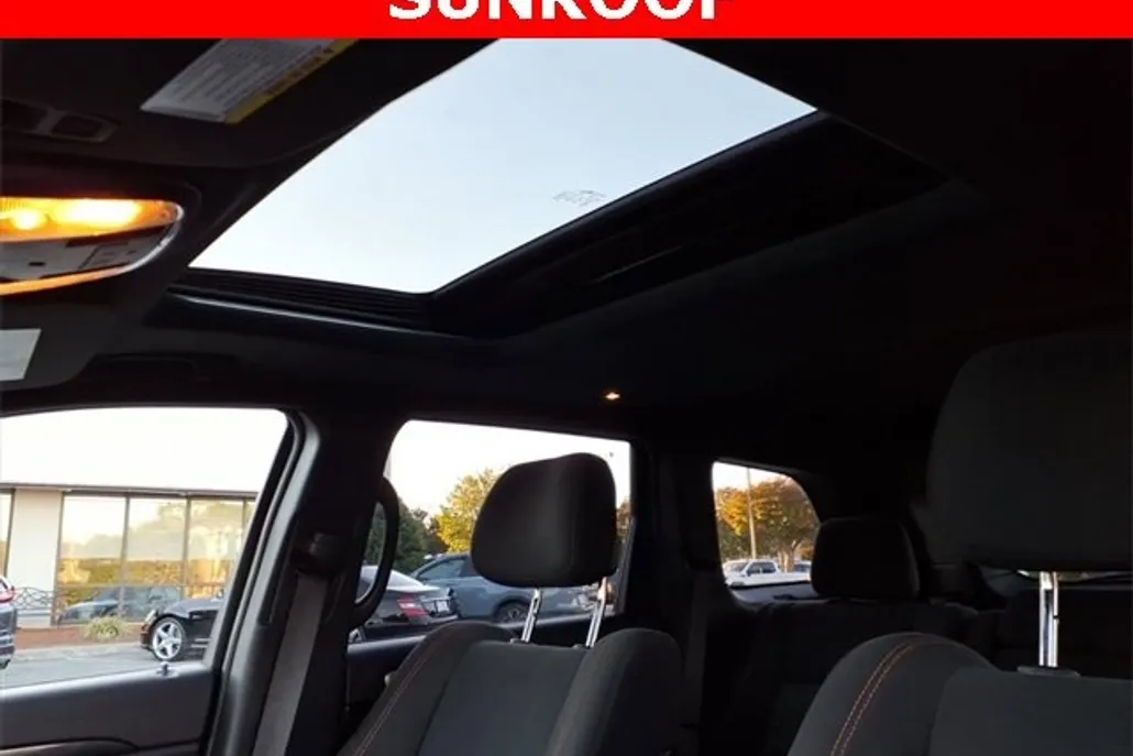 2016 Jeep Grand Cherokee Laredo photo 1