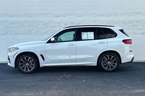 2023 Bmw X5 xDrive40i photo 2