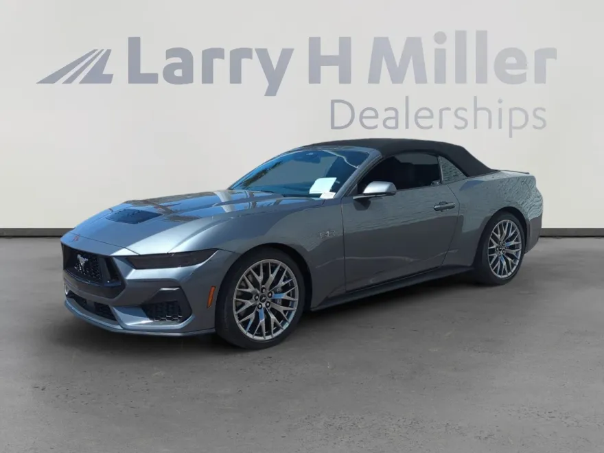 2025 Ford Mustang GT Premium Convertible photo 1