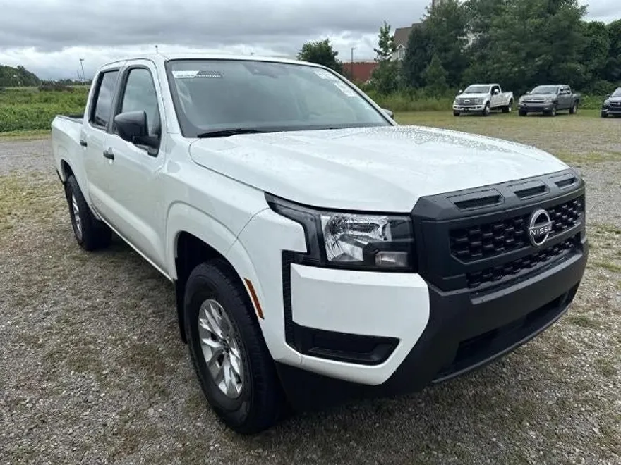 2025 Nissan Frontier Crew Cab S photo 1