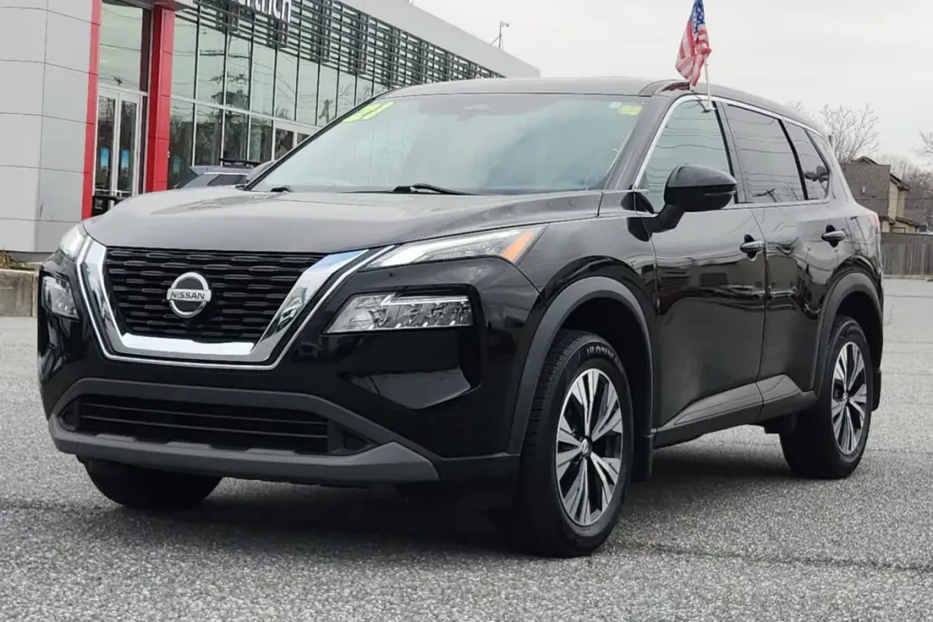 2021 Nissan Rogue SV photo 1