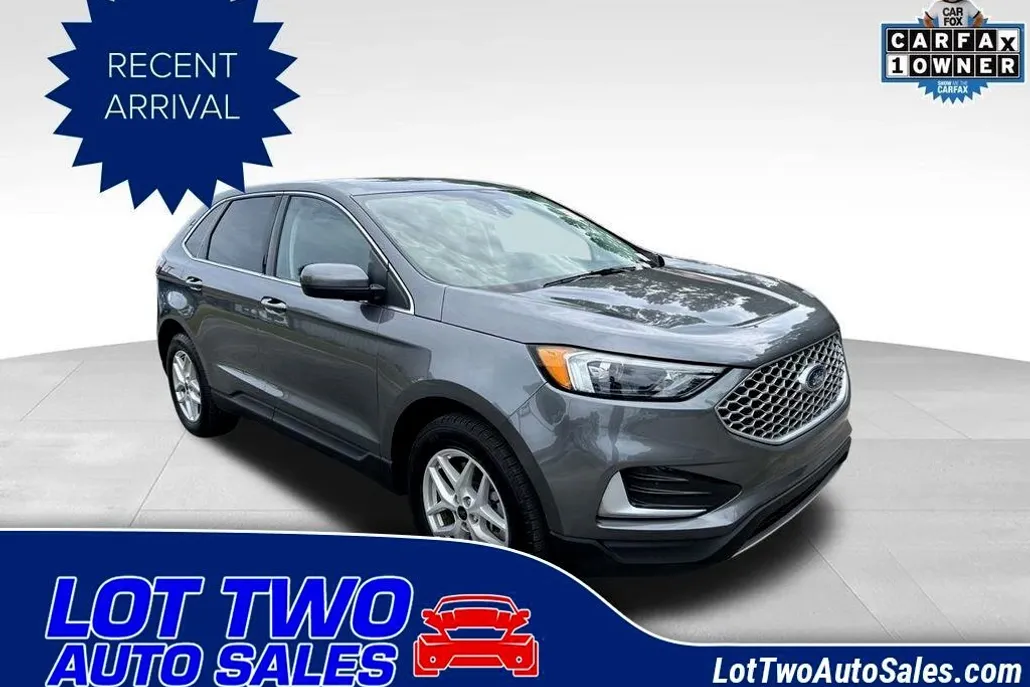 2024 Ford Edge SEL photo 1