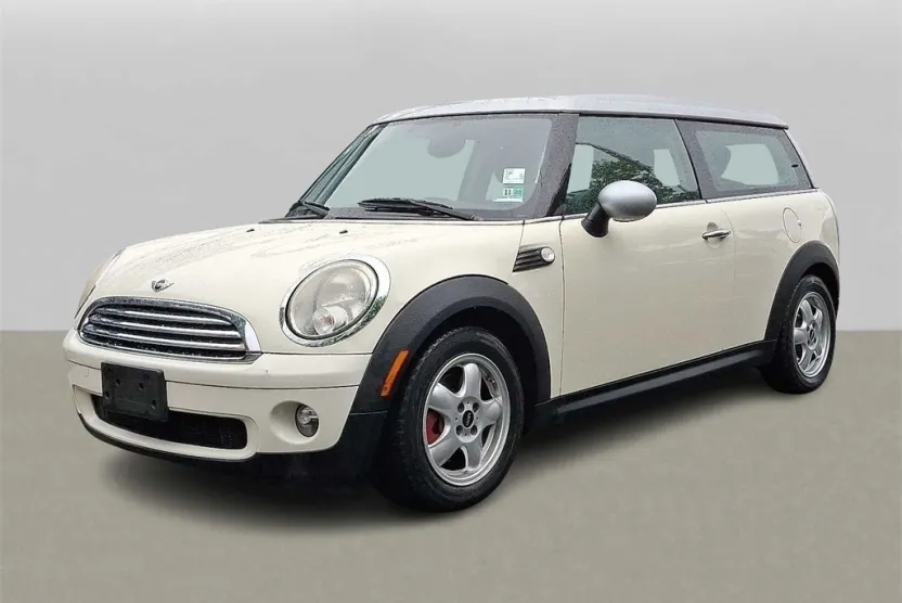 2009 Mini Clubman Base photo 1