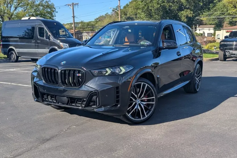 2025 Bmw X5 M60i photo 1
